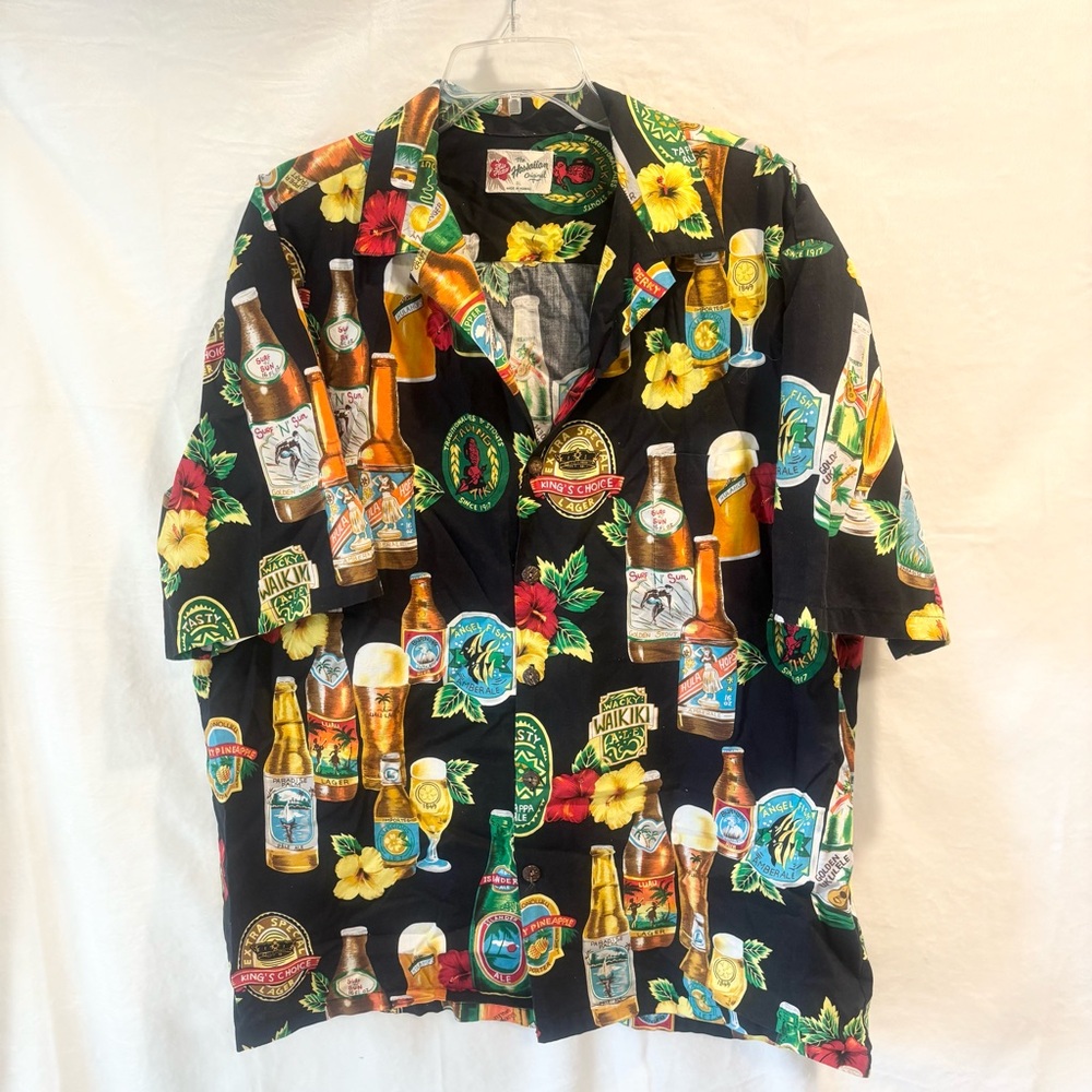 Hilo Hattie Hawaiian Shirt XL – Beer Bottle Print – Made in Hawaii – Read